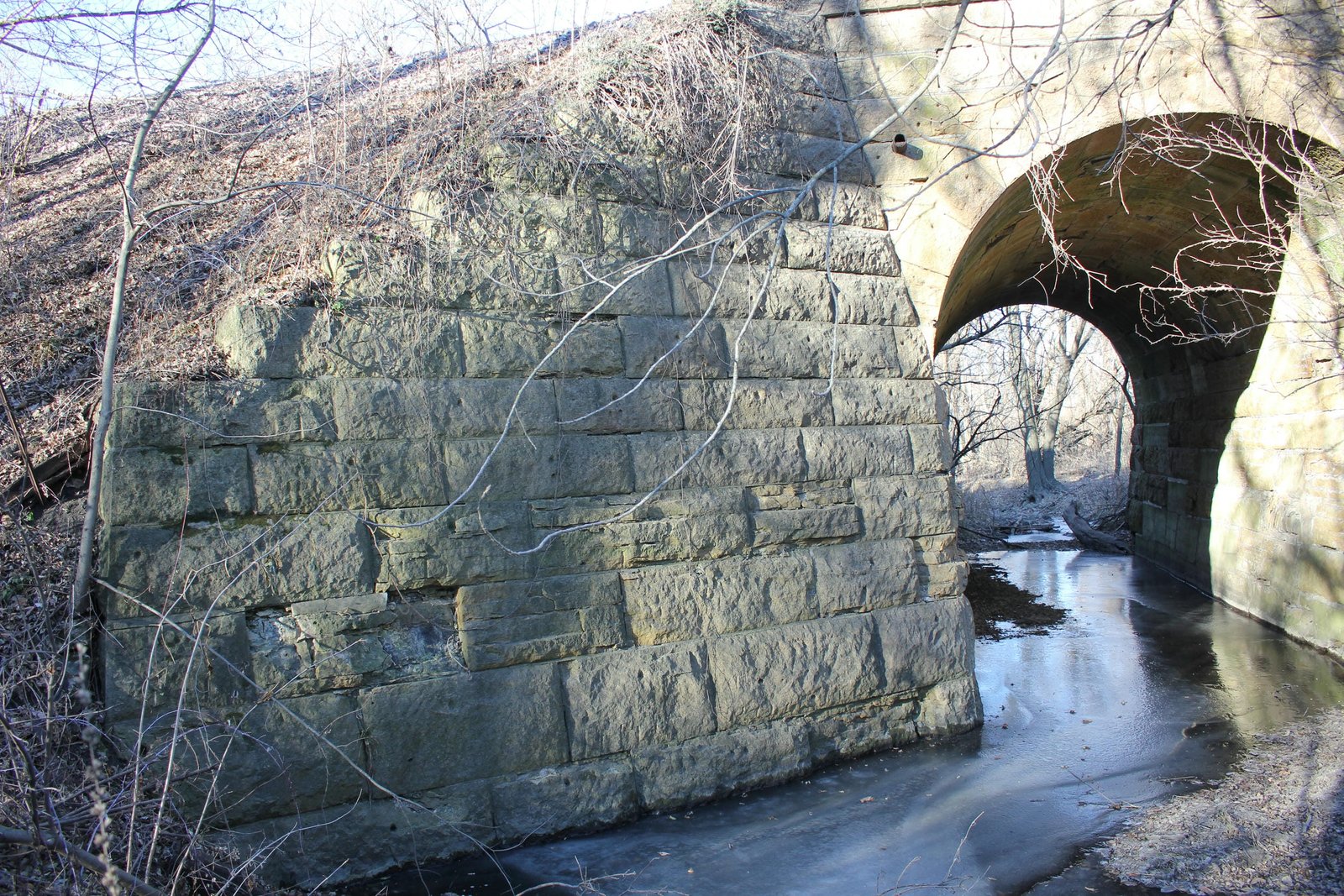 Southwest wing wall